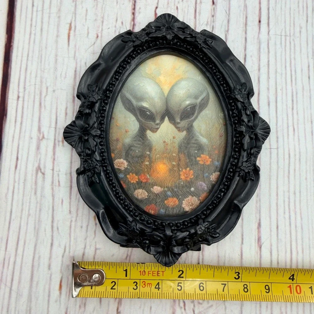 Handmade alien art